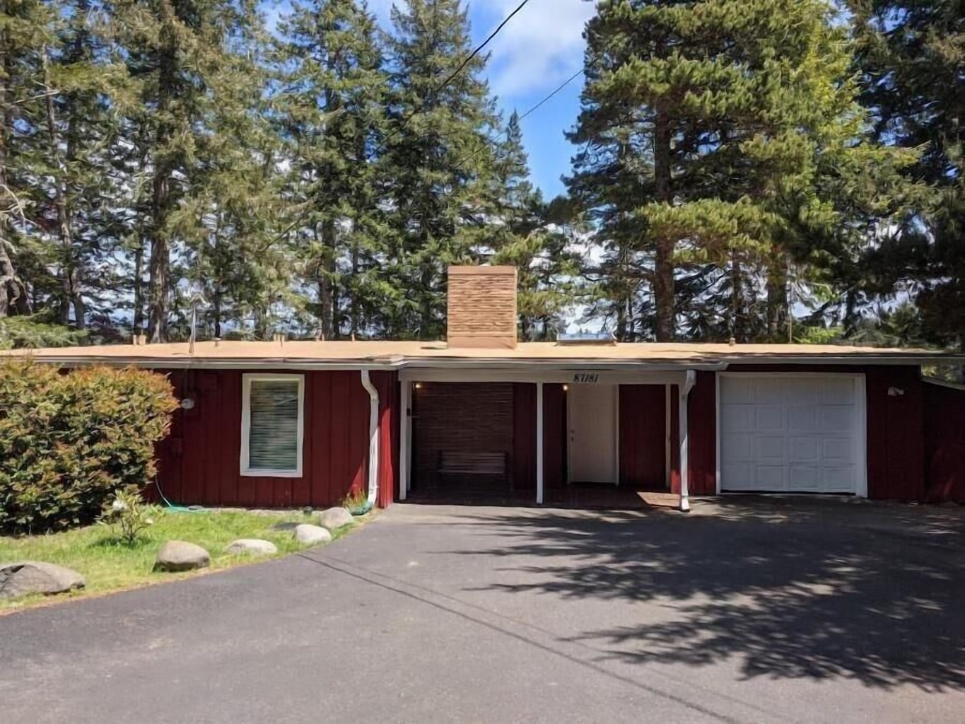 front of Munsel Lake Landing