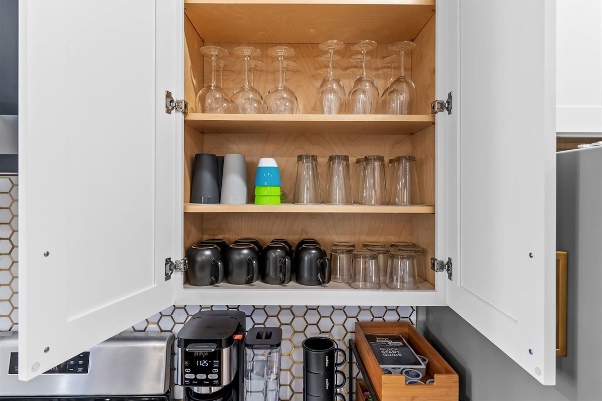 Choose from a variety of drink ware in different sizes based on your preferences.