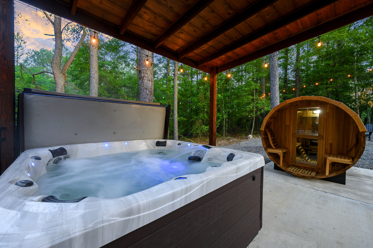 Your private reset under the pines. Soak in the hot tub, then unwind in the 4-person barrel sauna, all tucked beneath a covered gazebo for a relaxing end to the day.
