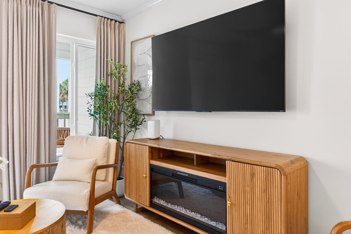 Living Room | Beach Break | IOP Escapes Vacation Rentals | 1400 Ocean Blvd 106B, Isle of Palms SC