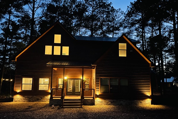 Brand new build. Log cabin exterior with with modern Farmhouse inside.