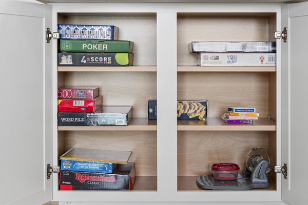 Board games, cards, and puzzles 