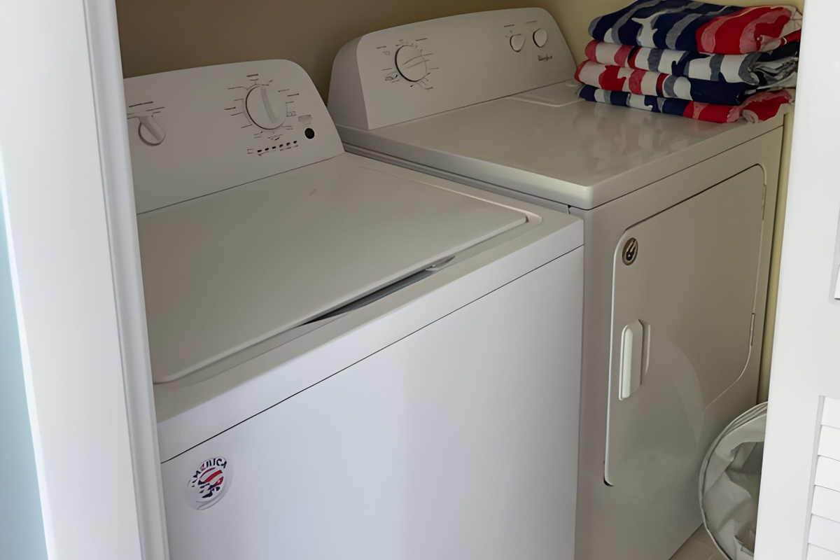 Washer & dryer area