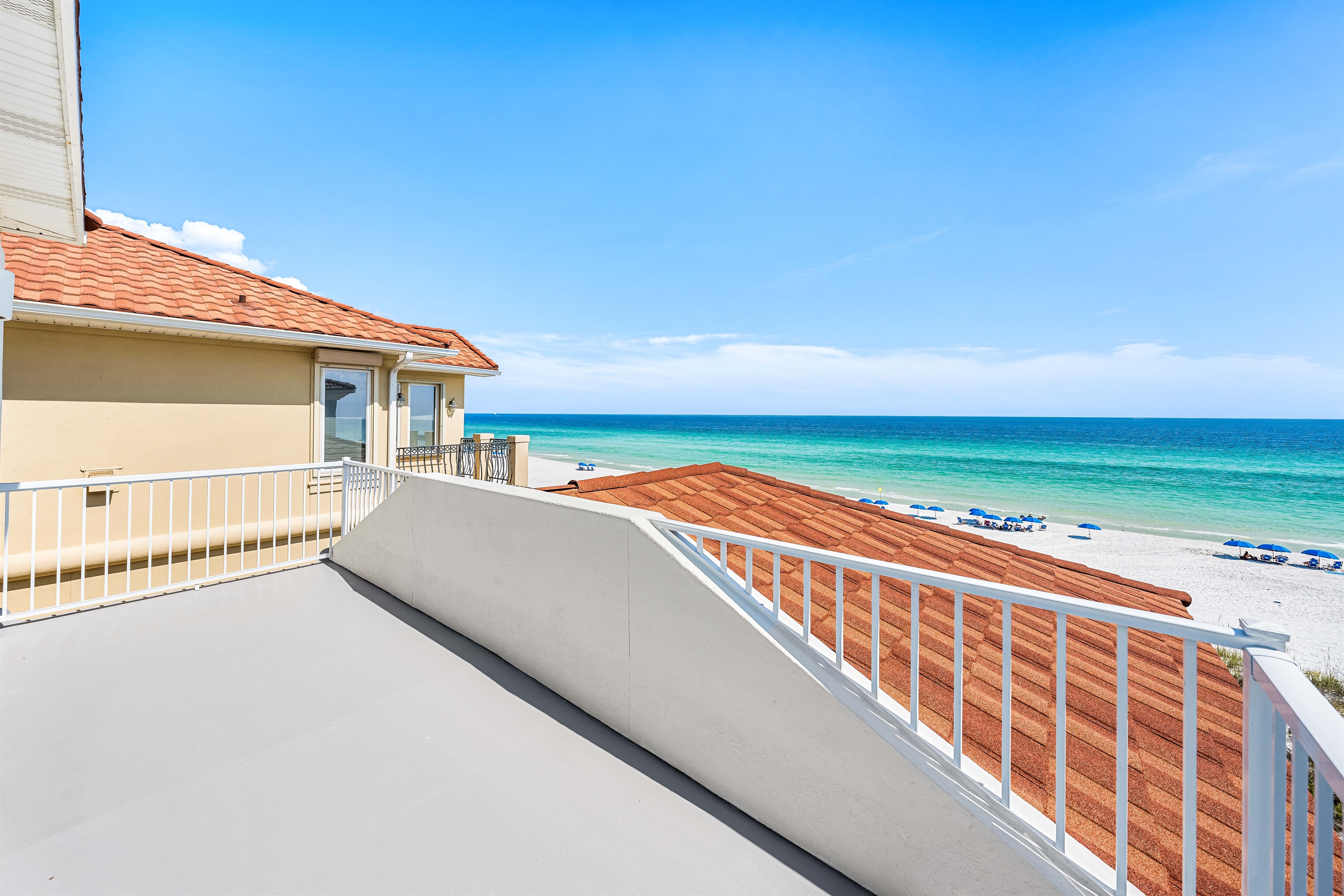 Beachfront Balcony | Third Floor