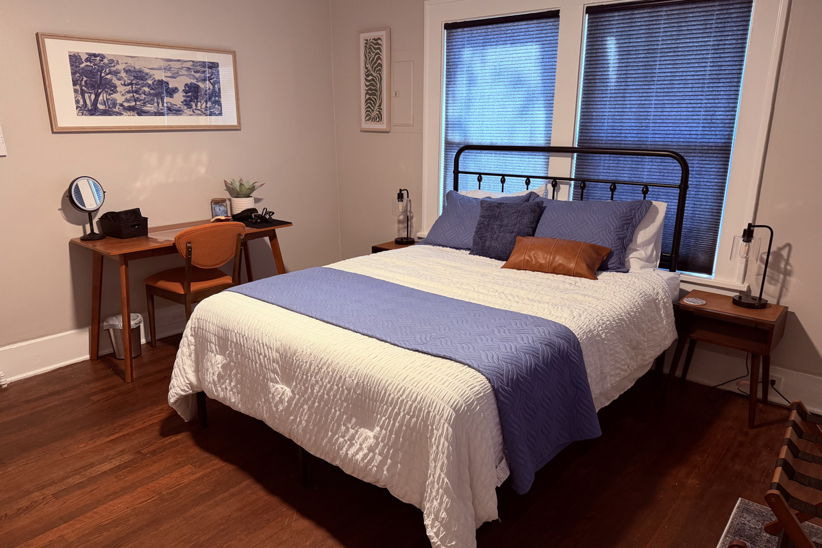 Queen Bed