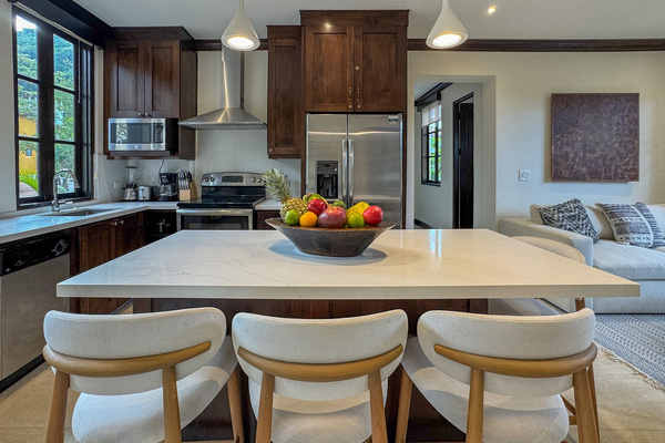 Steps from the Beach | 2BR Flat in Las Catalinas