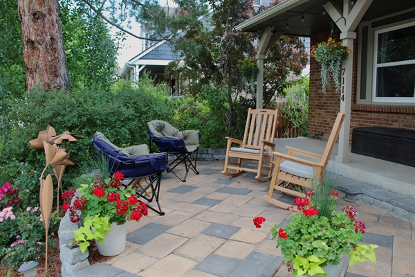 Even the front patio rocks.