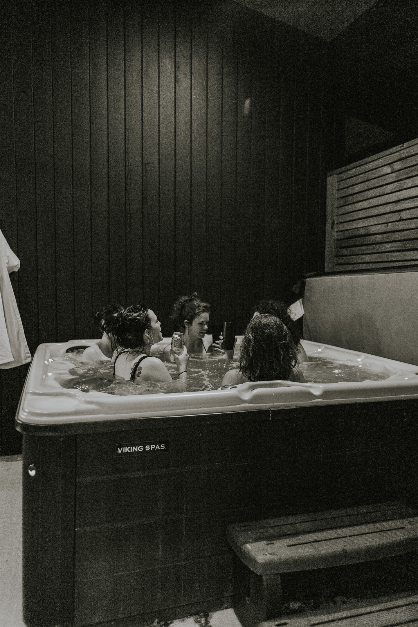 {Glass House Hot Tub} Luxe Compound includes 2 Hot tubs, Heated Pool, and Cold Plunge.