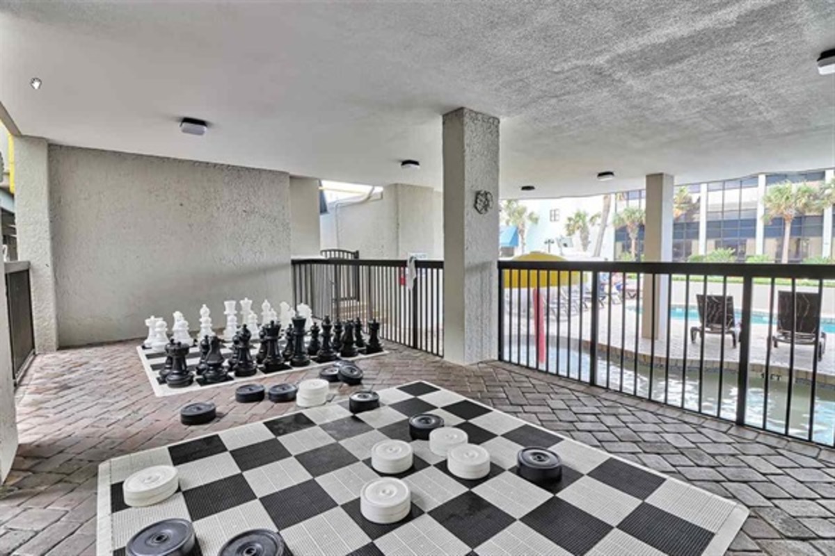 Compass Cove Beautiful Common Areas!