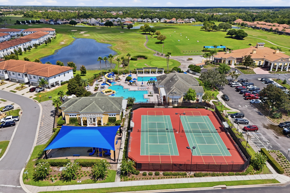 Sports and golf, chill and relax