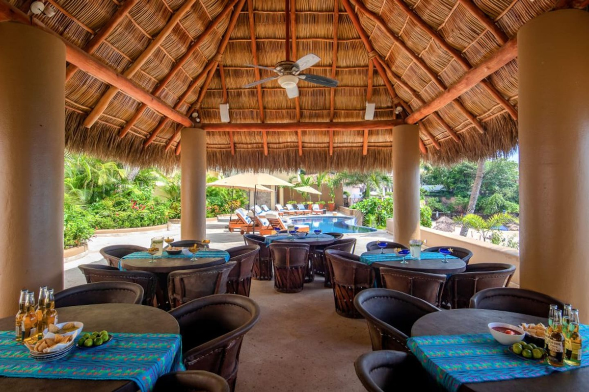 Palapa Dining Area