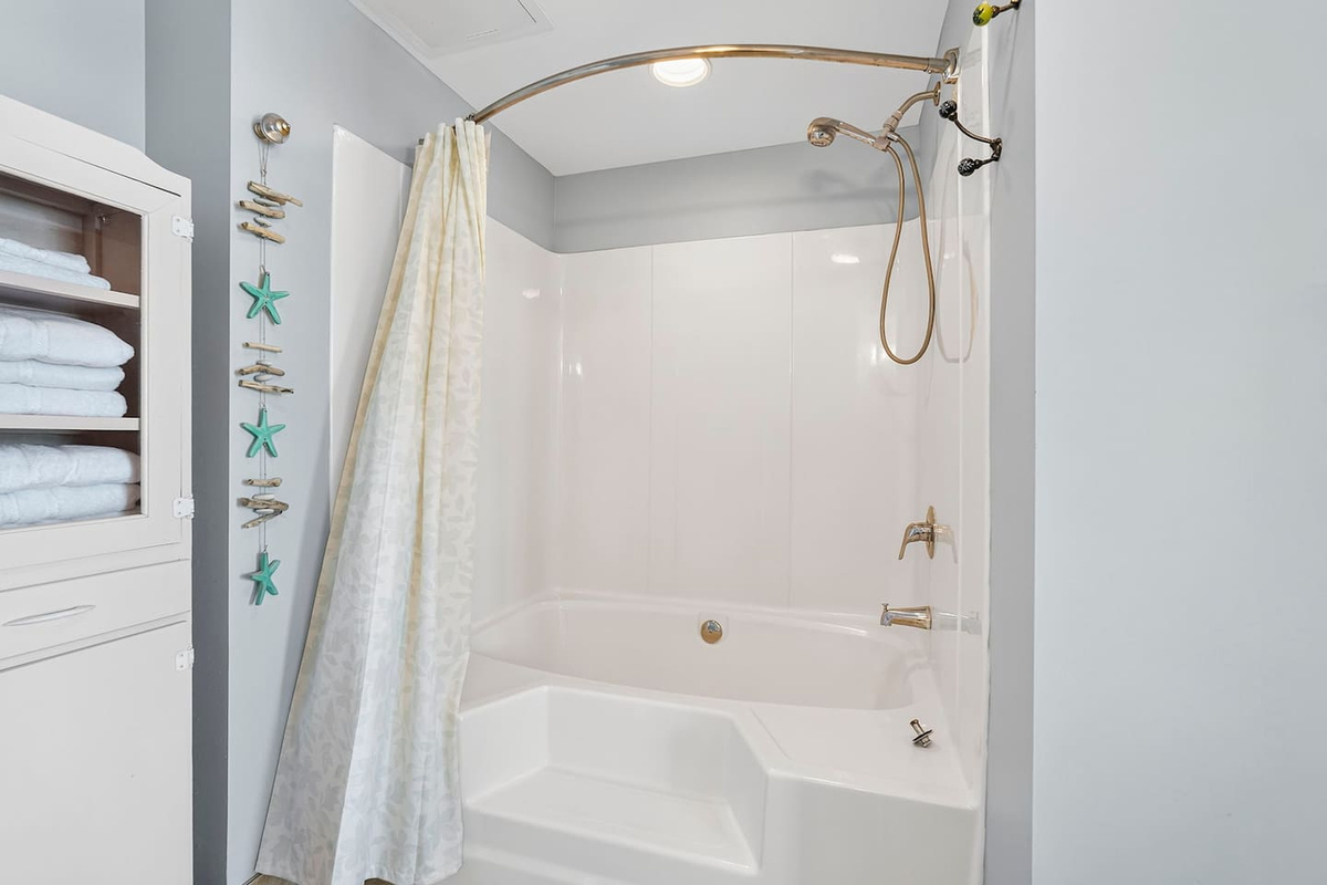 Master Bathroom Ensuite
