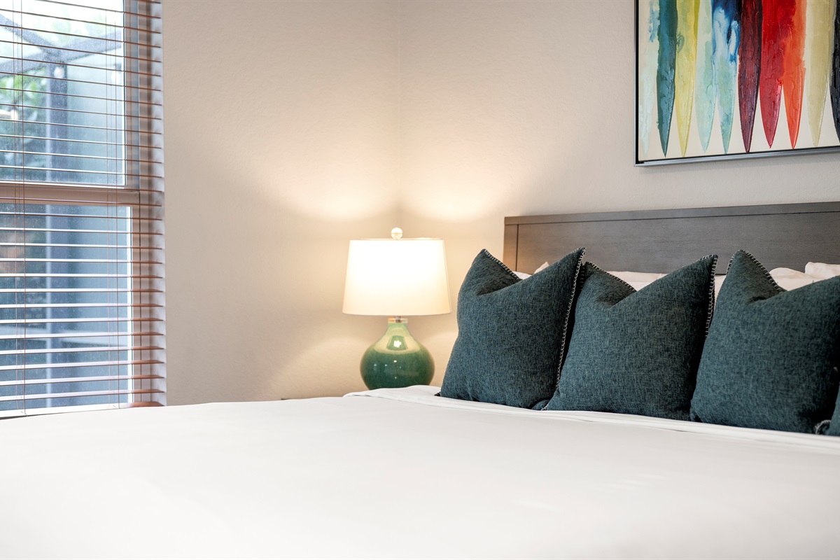 2nd master bedroom with king bed and fine cotton linens