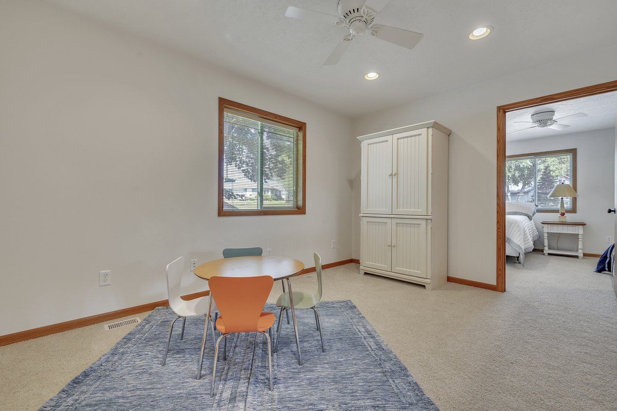 Upstairs landing with play area outside bedroom #1