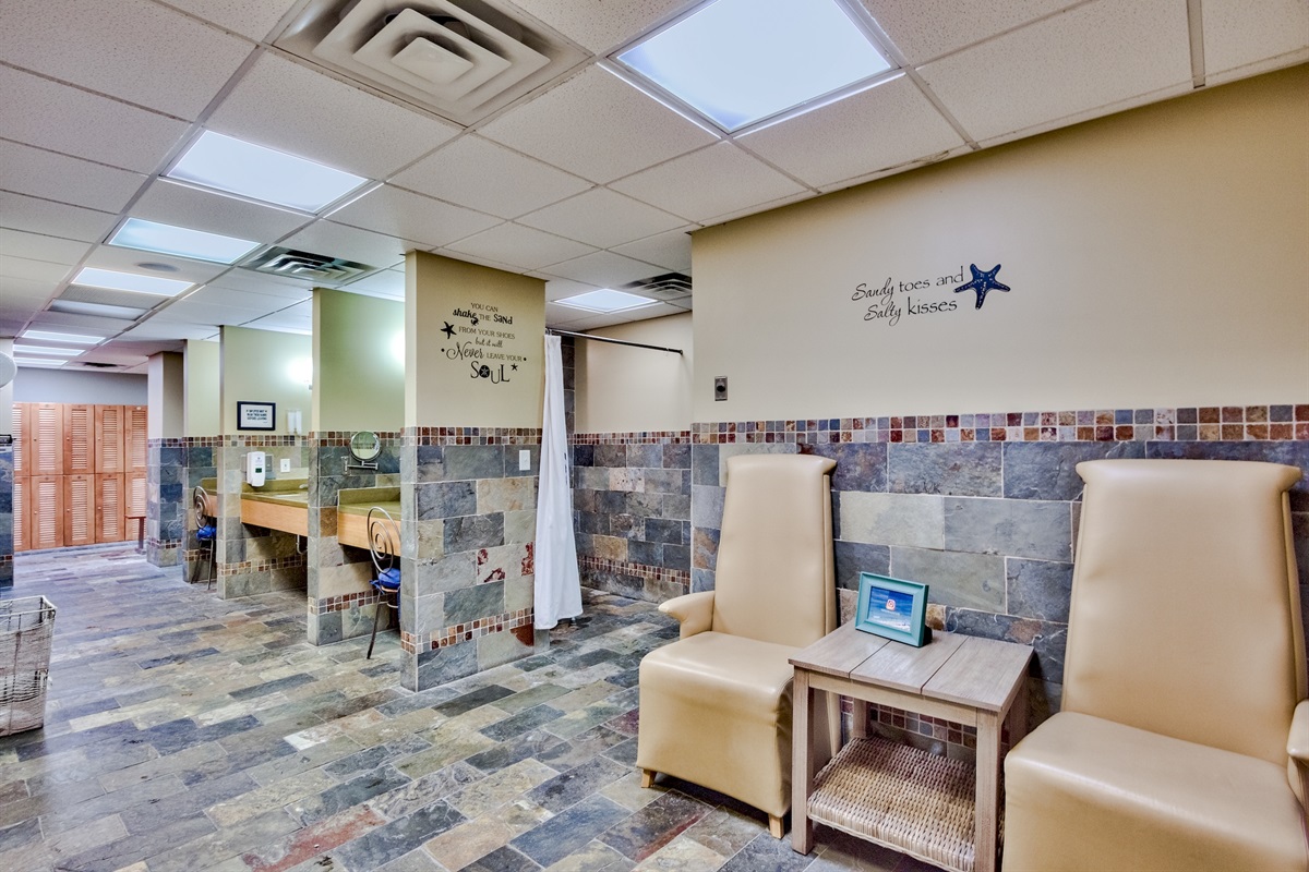 Locker rooms at the Tops'l Fitness Center with Sauna and Steam Rooms
