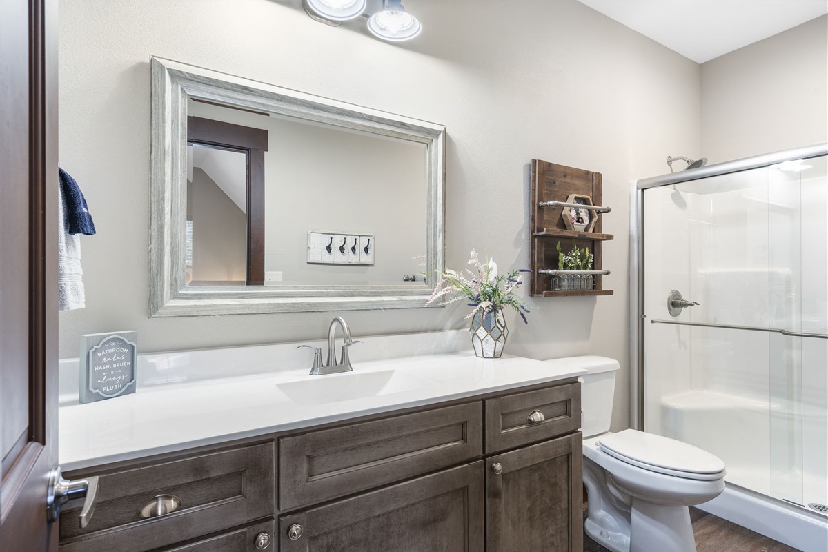 Upper level bathroom