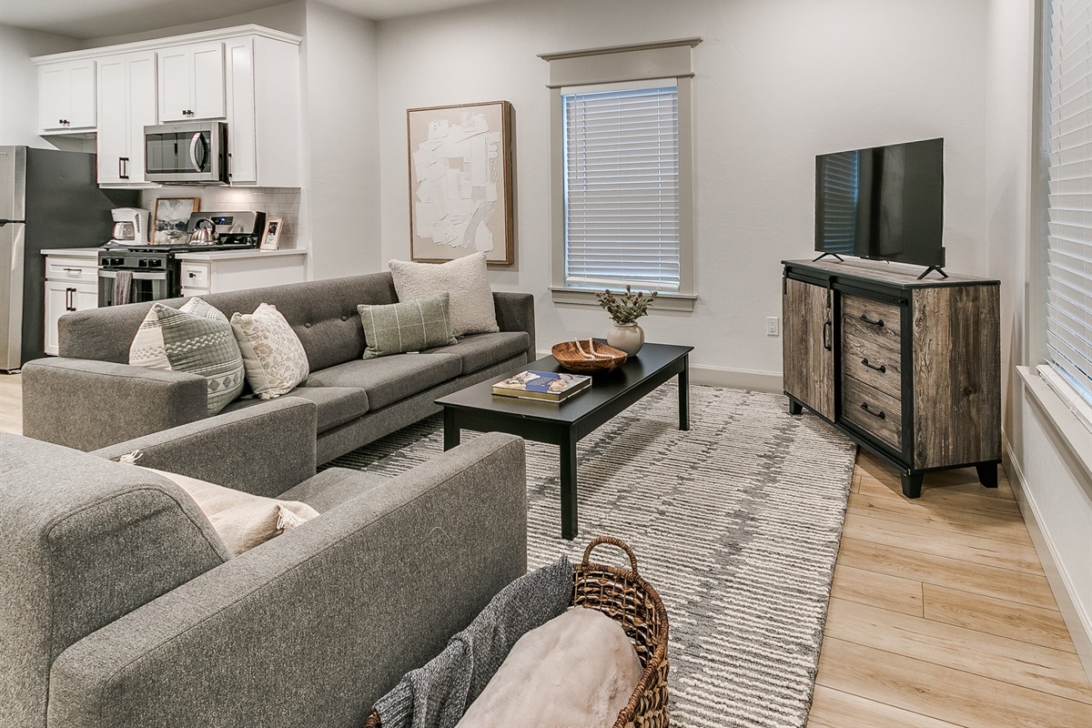 Spacious living room