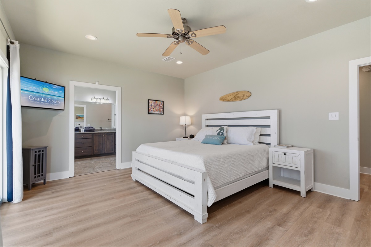 Master Bedroom (King)