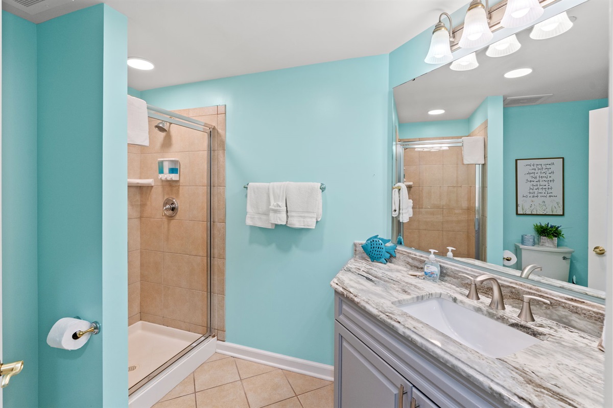 2nd Bathroom