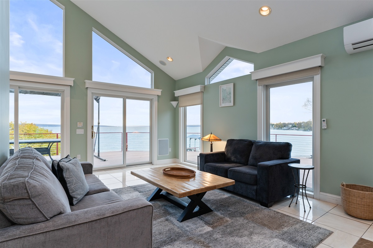 Spacious upstairs living area-main floor