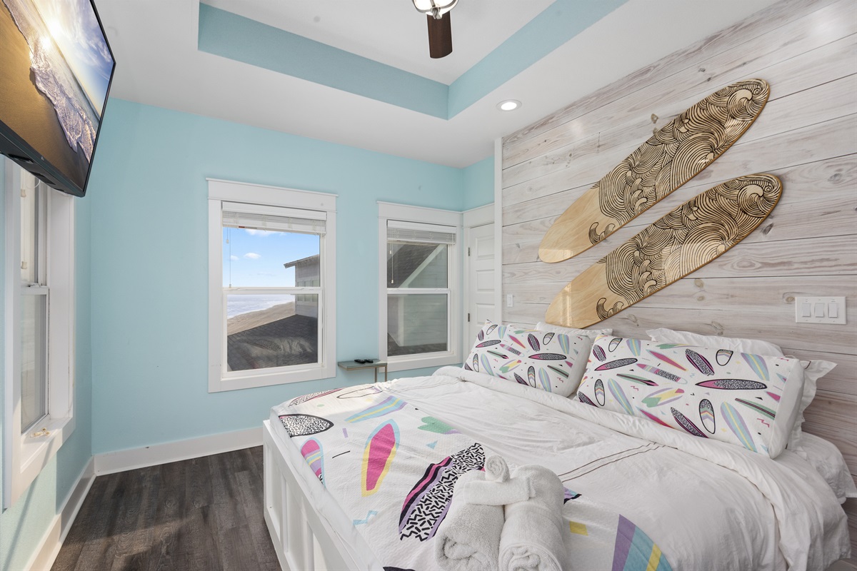 2a93a40fe0f744b38c4ece1b7c6d69e9 Large | Beachhouse | Texas | TX | Vacation Homes | Galveston | Crystal Beach | Kokomo | Breezy Days | Beachfront Elegance | Sunrise Serenity | Southern Sands Property Management, LLC