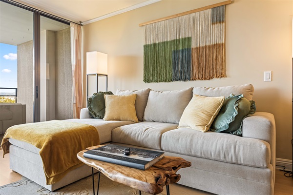 This sofa becomes a comfortable, queen size, memory foam pull out sofa