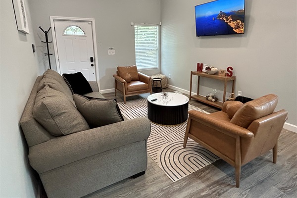 Living Room w/ Sleeper Sofa