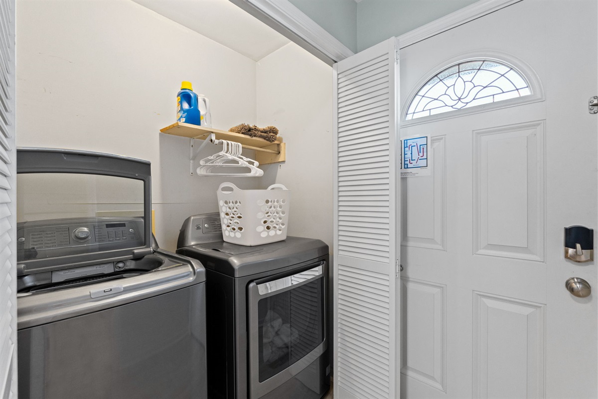 Full Sized Washer and Dryer