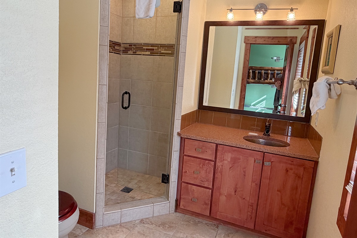 Full bathroom attached to Bedroom #2