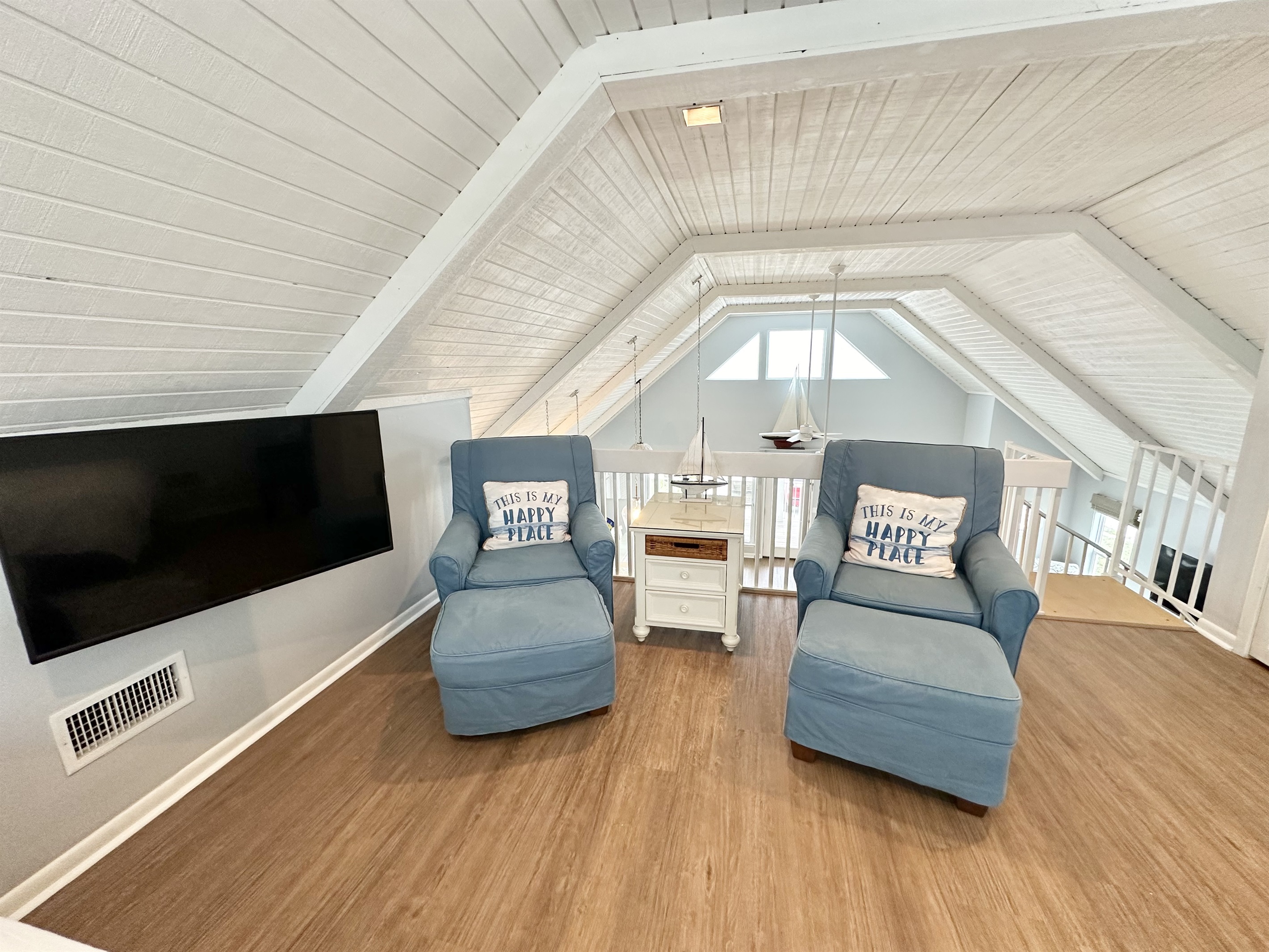 Loft sitting area 