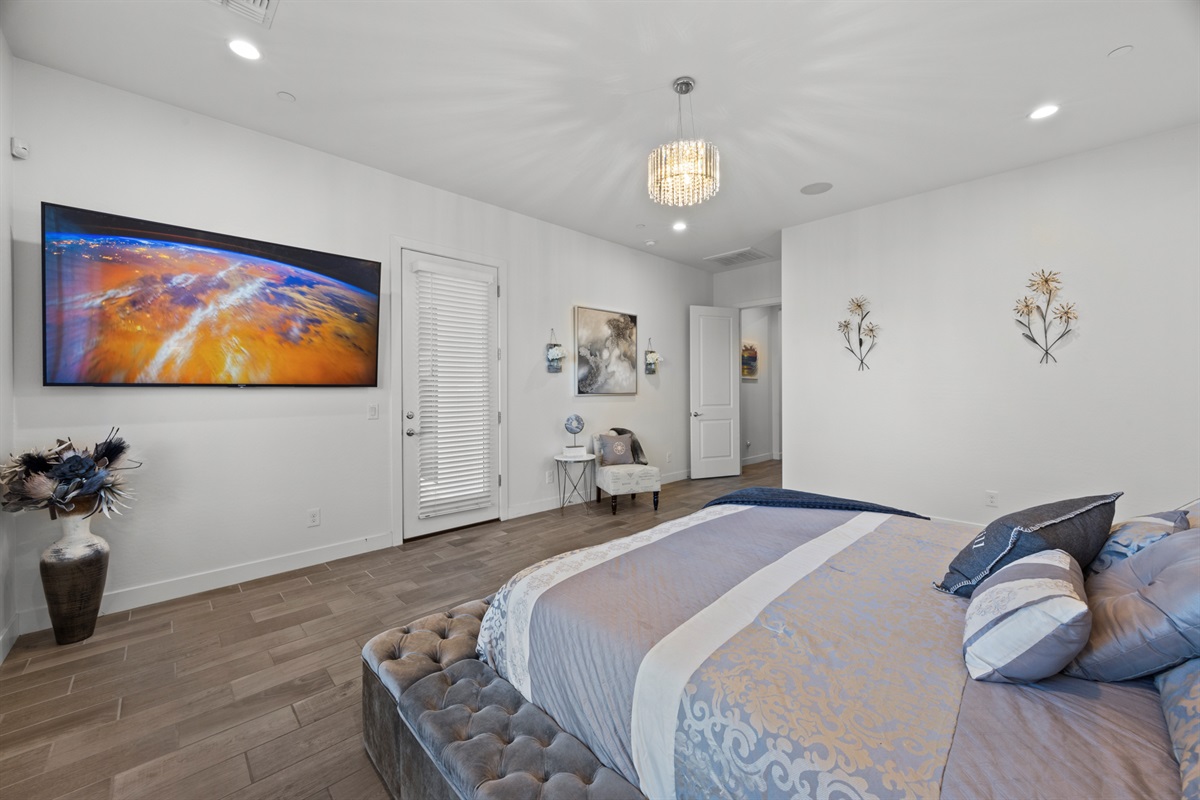 The Grand Peoria Estate – 5BR / 4.5BA Luxury + Casita — Modern Home | Sleeps 10 | Family Escape w/ Casita, Peoria, Arizona — photo 42
