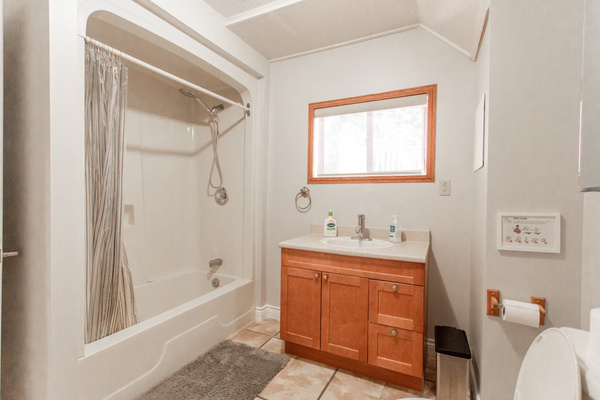 Main Bathroom