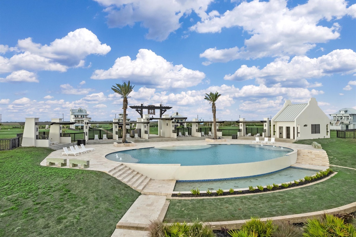 2ab9489584b946b79bef7825b529fa9b Large | Beachhouse | Texas | TX | Vacation Homes | Galveston | Crystal Beach | Kokomo | Breezy Days | Beachfront Elegance | Sunrise Serenity | Southern Sands Property Management, LLC