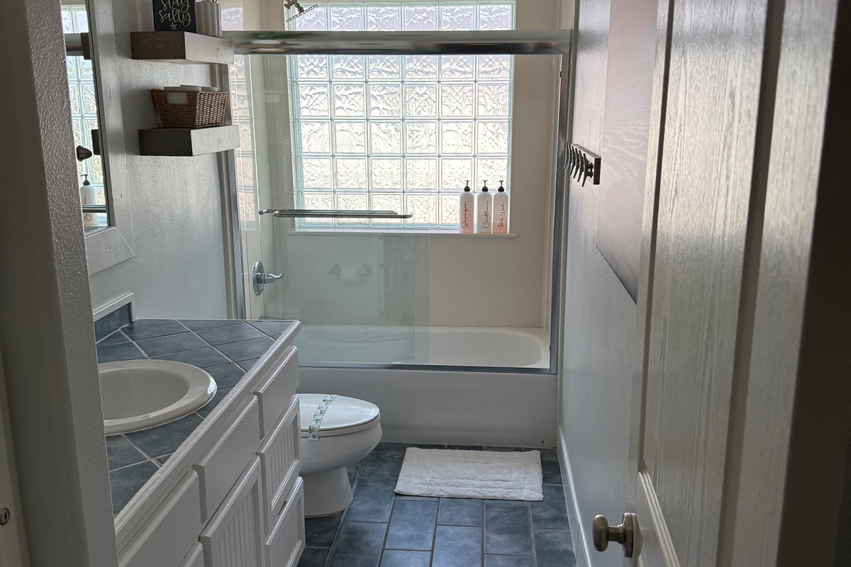 Upstairs shared bath