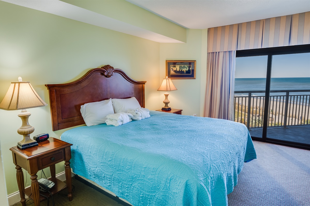 Amazing Room with Stunning Views🌊☀️