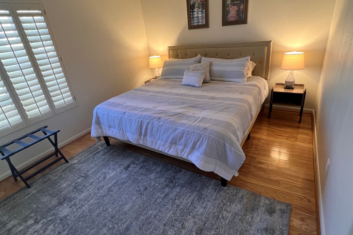 Main Floor King Bedroom