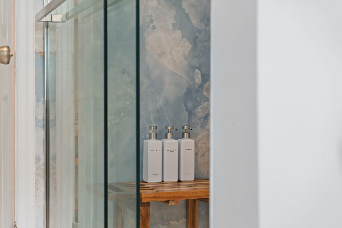 Upstairs shower