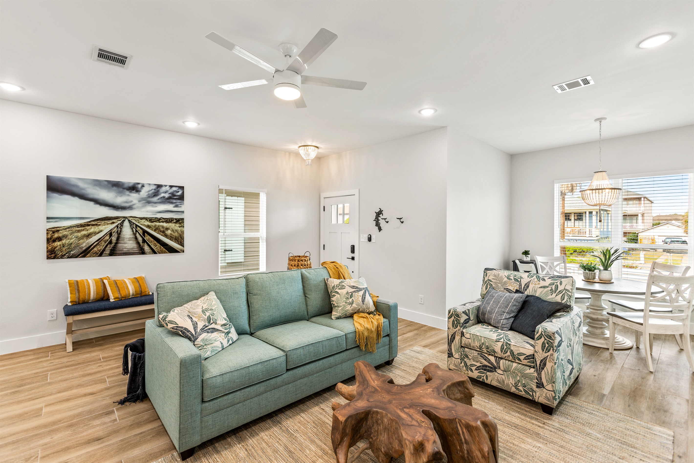 Open living room so you'll never miss the action!