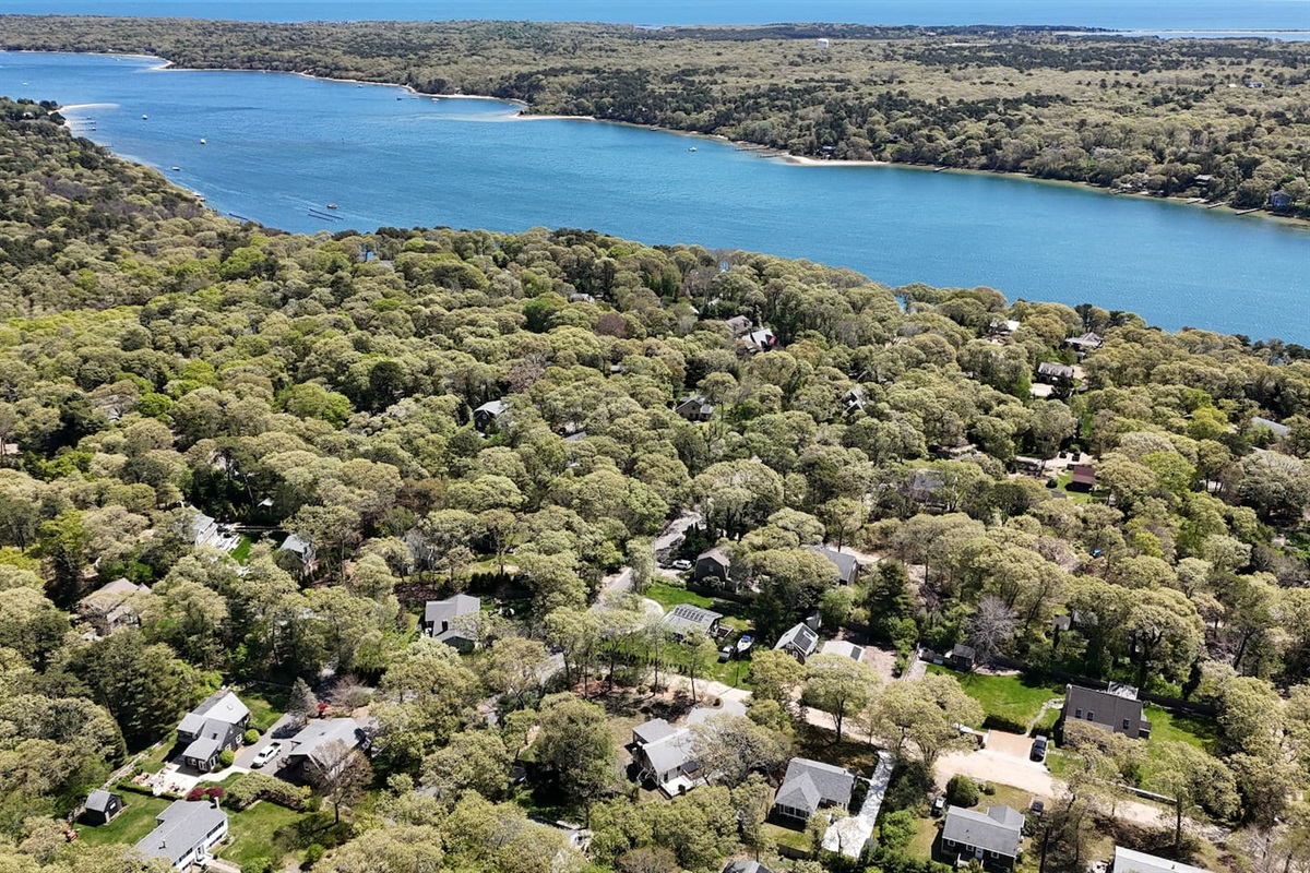 7 Elm Street, Vineyard Haven