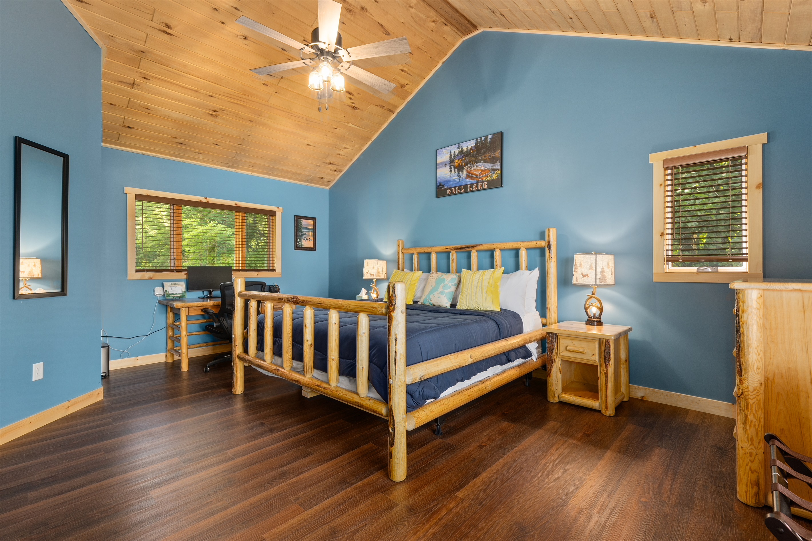 Wake up in a king bed with your own en-suite bathroom.