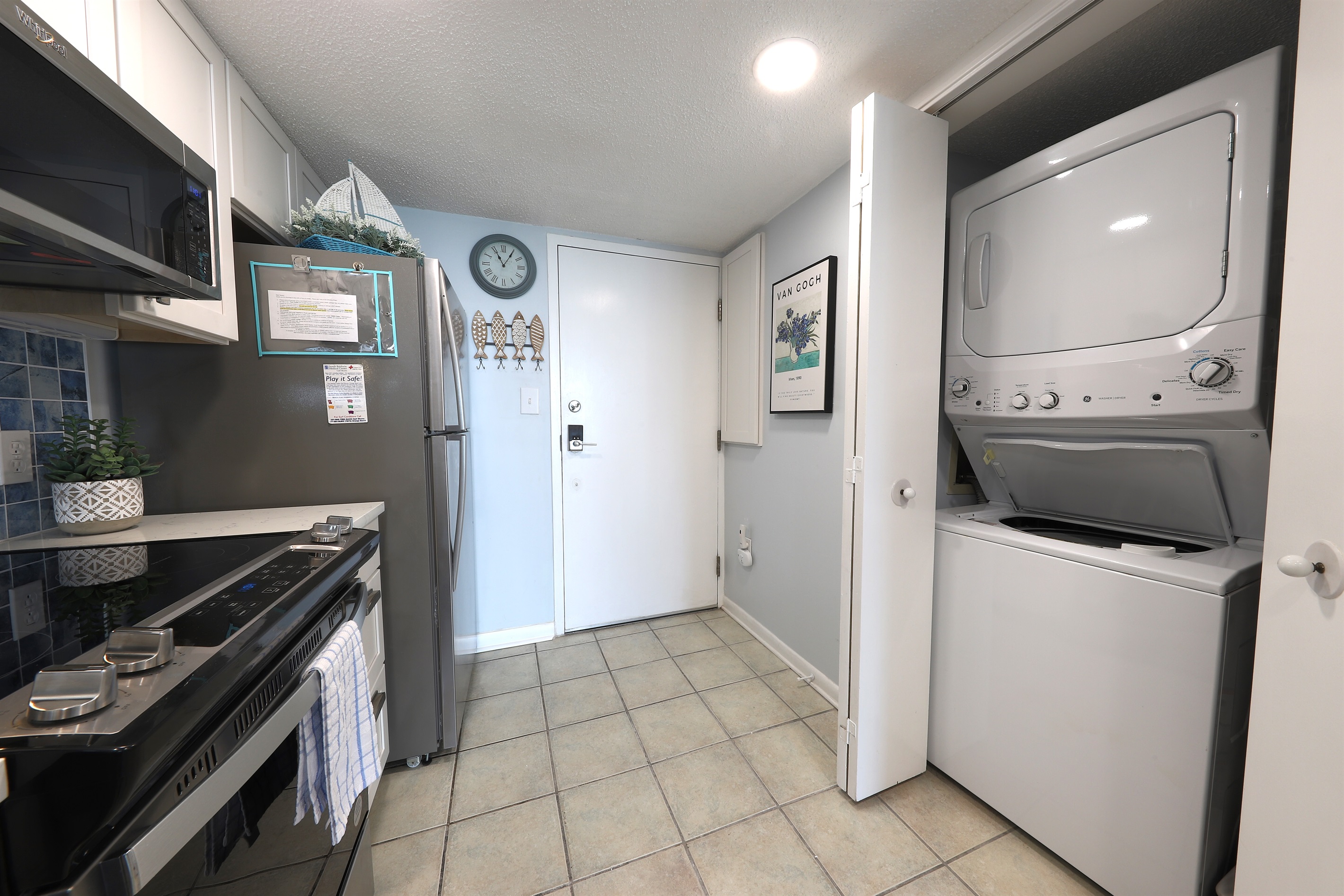 Laundry/Kitchen
