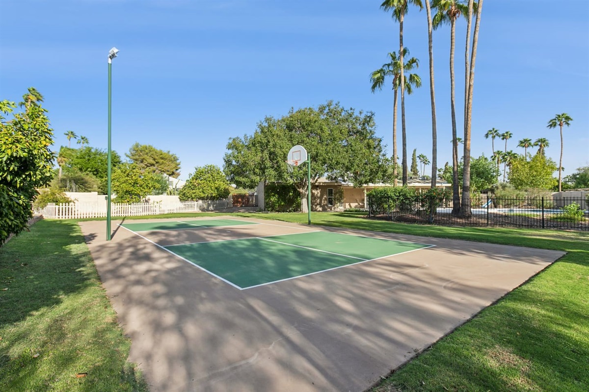 Scottsdale Oasis: Pool & Outdoor Fun | 4bd | 3bth — Scottsdale Oasis: Pool & Outdoor Fun 4/Bed; 3/Bath, Scottsdale, Arizona — photo 45