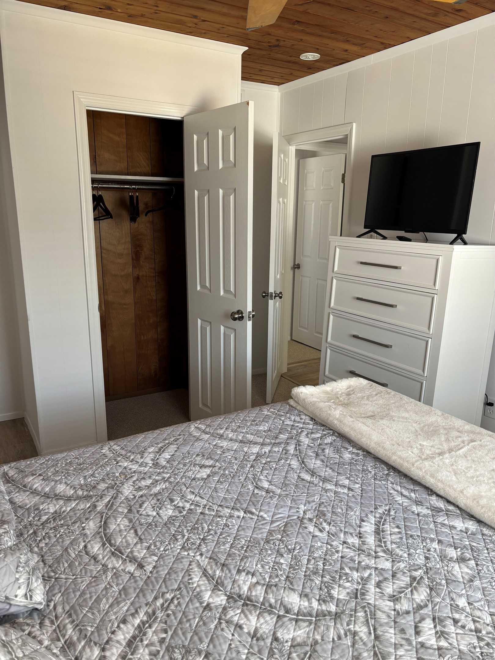 Closet in En-Suite bedroom