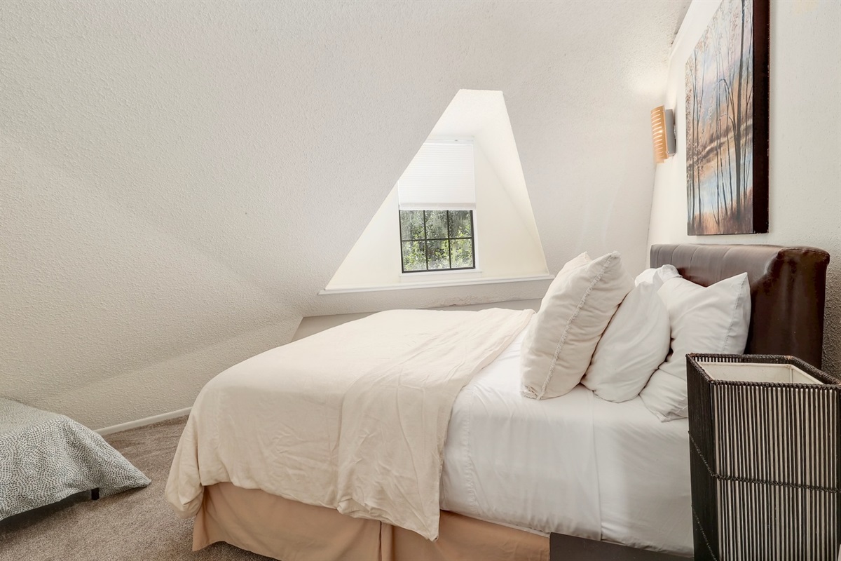 Upstairs bedroom with king and twin bed