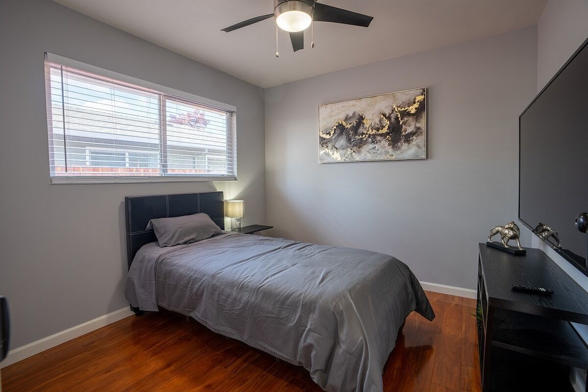 Bedroom 3 with Single bed