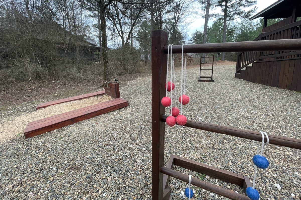 Variety of great games to play with friends and family while you spend time at Stonewood Cabin!Ladder Ball, Cornhole and Horseshoes in the back yard.