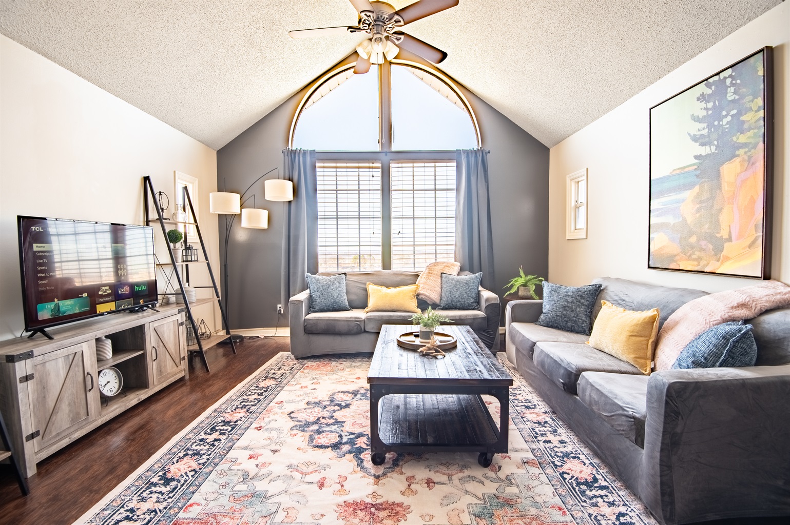 We want to welcome you to Ridge Retreats Unit G, where space and comfort are the central themes. Set atop the greater Ridge Retreats property, Unit G is an Eagles' Nest-style condo with all the best amenities.