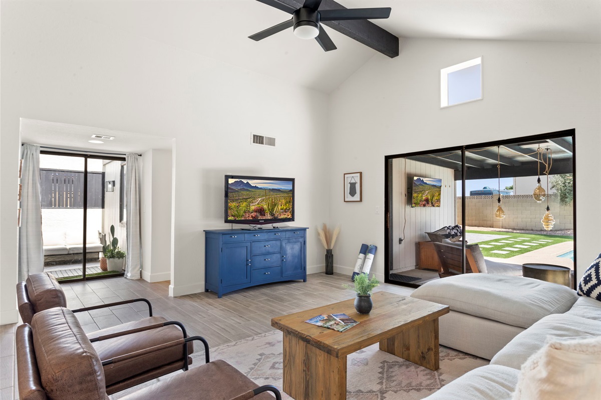 3BR w/ FREE Pool Heat | Hatcher Hideaway — Hatcher Hideaway | 3BR w/ Heated Pool Option, Glendale, Arizona — photo 19