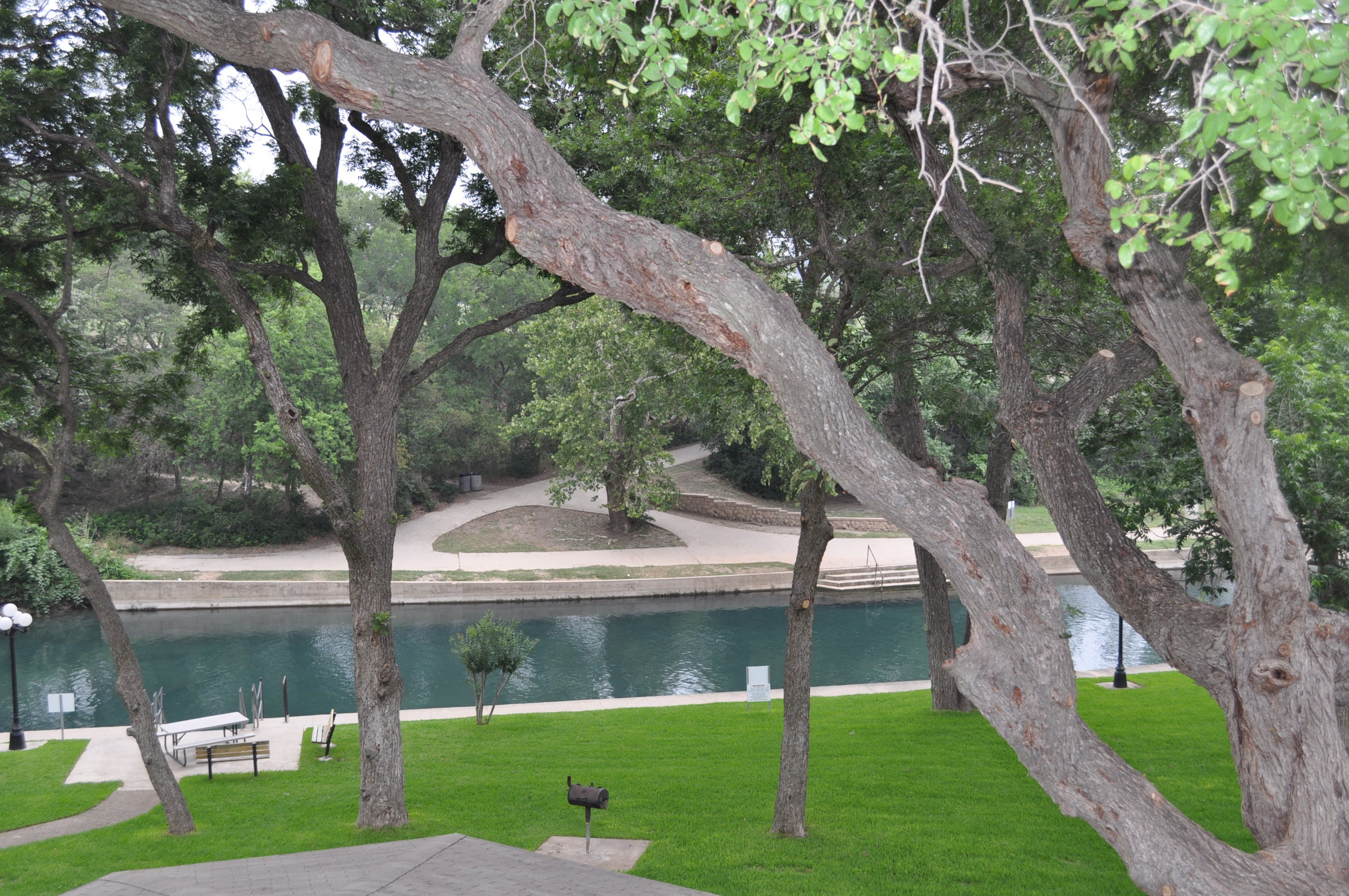 Oh that beautiful Comal River!