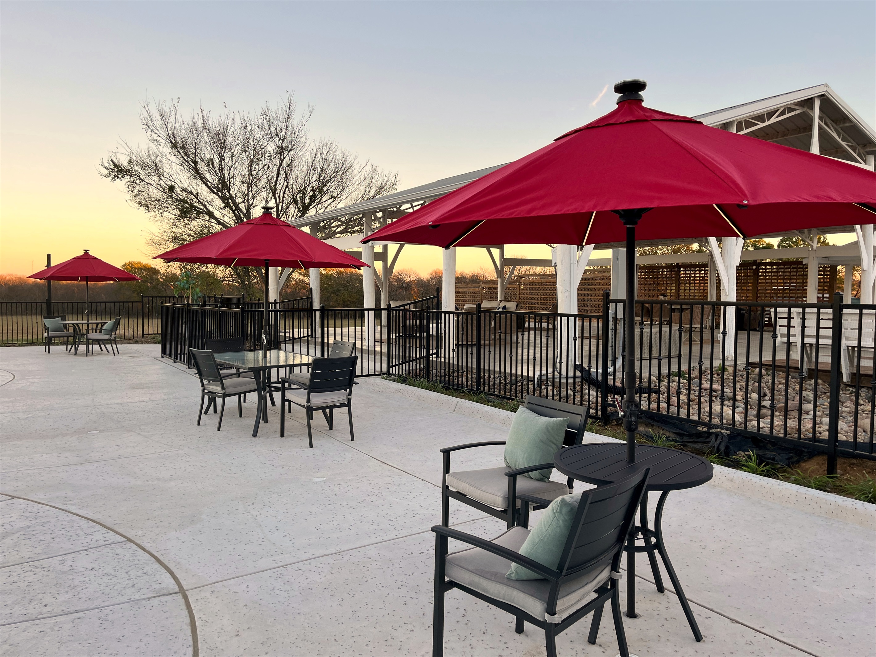 Patio seating in the pool side area, have a chat or meal.